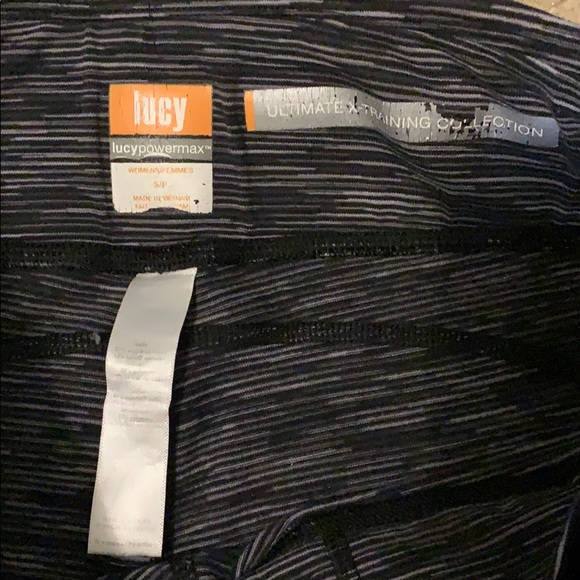 Lucy workout capris. Size small - Picture 2 of 4